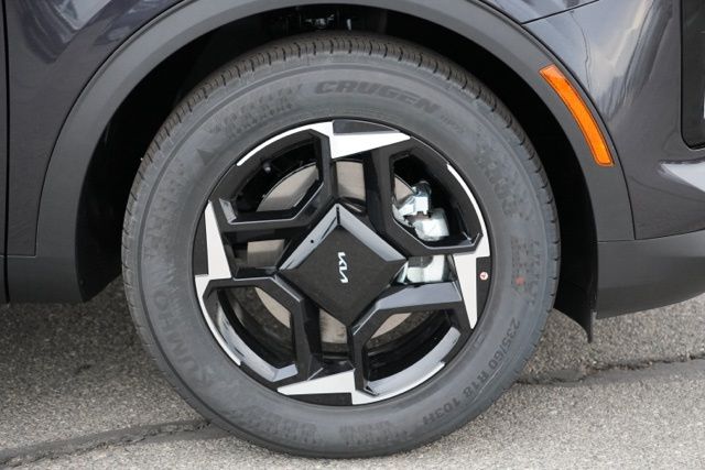 2026 Kia Sportage EX - Photo 9