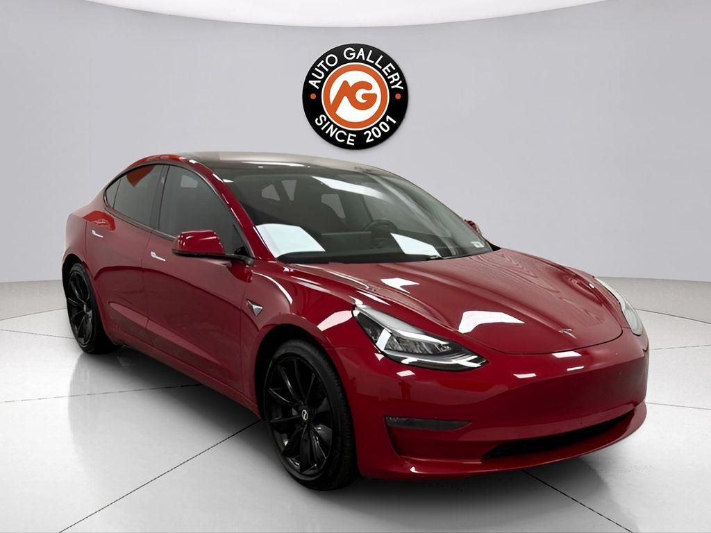 Red Multi-Coat 2018 Tesla Model 3 Long Range RWD Sedan Rear-Wheel Drive 1-Speed Automatic