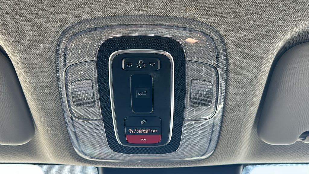 2024 Hyundai Elantra Limited White at Baytown Hyundai