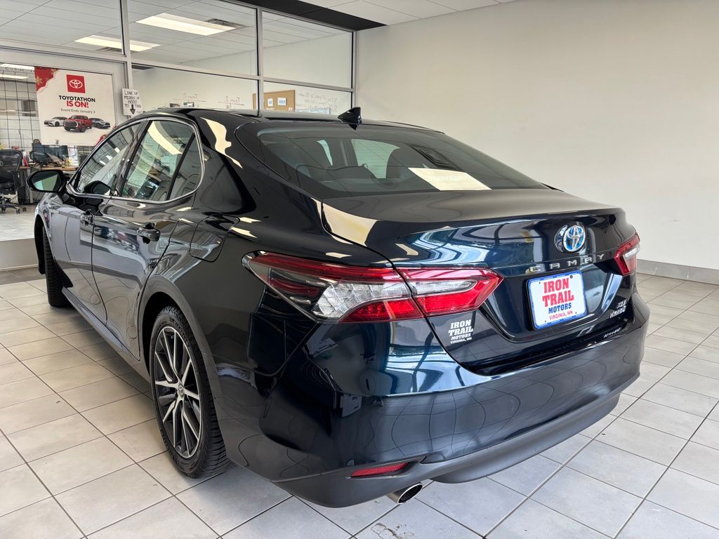 Used 2021 Toyota Camry Hybrid Sedan