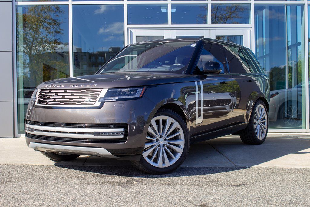 Charente Gray Premium Metallic 2023 Land Rover Range Rover SUV / Crossover All-Wheel Drive 8-Speed Automatic