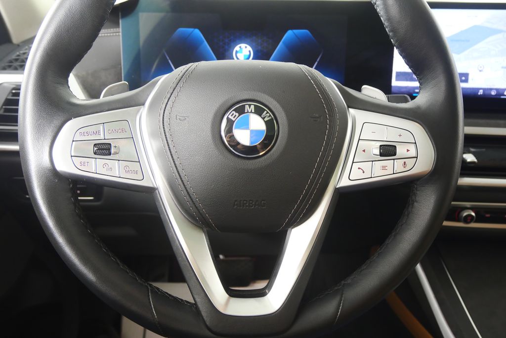 Thumbnail: 2024 BMW X7 - 22