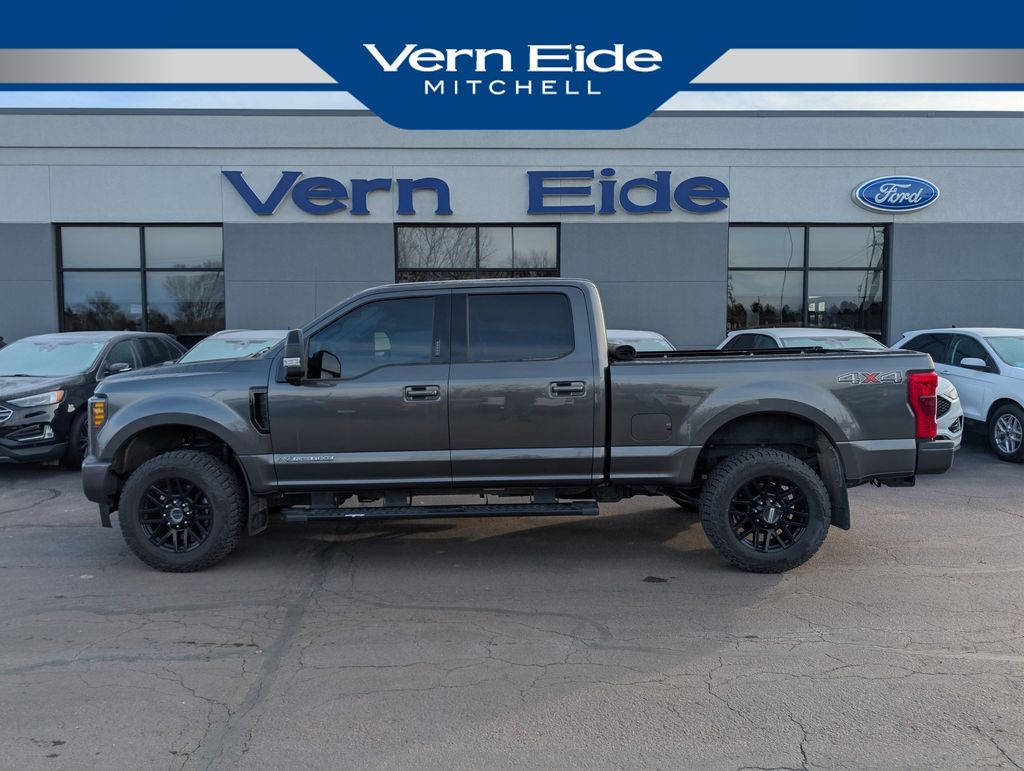 2019 Ford F-250 Super Duty Lariat Crew Cab 4WD