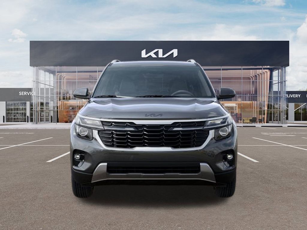 New 2025 Gravity Gray Kia EX FWD image 2