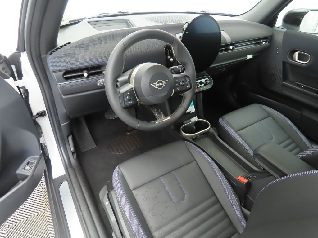 Thumbnail: 2026 MINI Cooper - 9