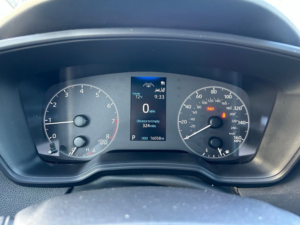 Thumbnail: 2025 Toyota Corolla - 22