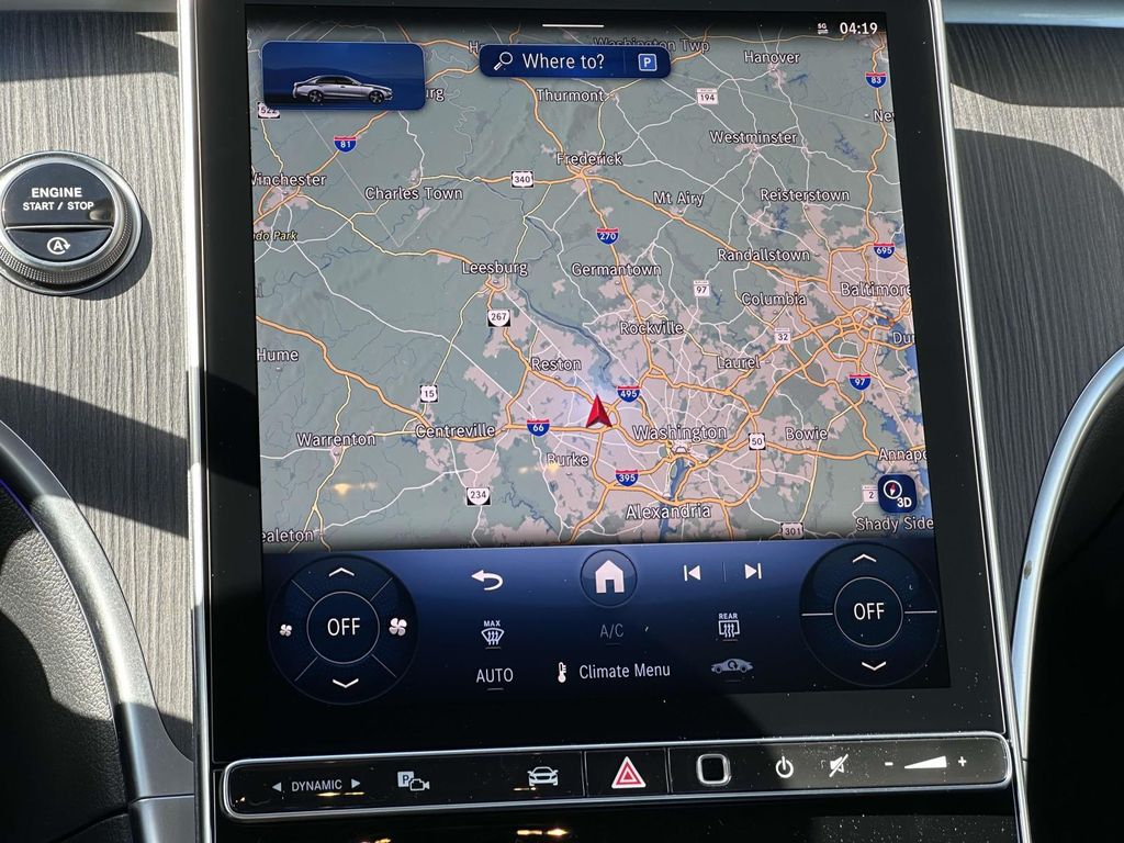 Thumbnail: 2025 Mercedes-Benz C-Class - 9