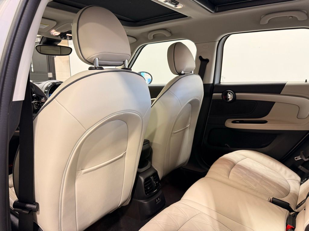 Thumbnail: 2023 MINI Cooper Countryman - 22