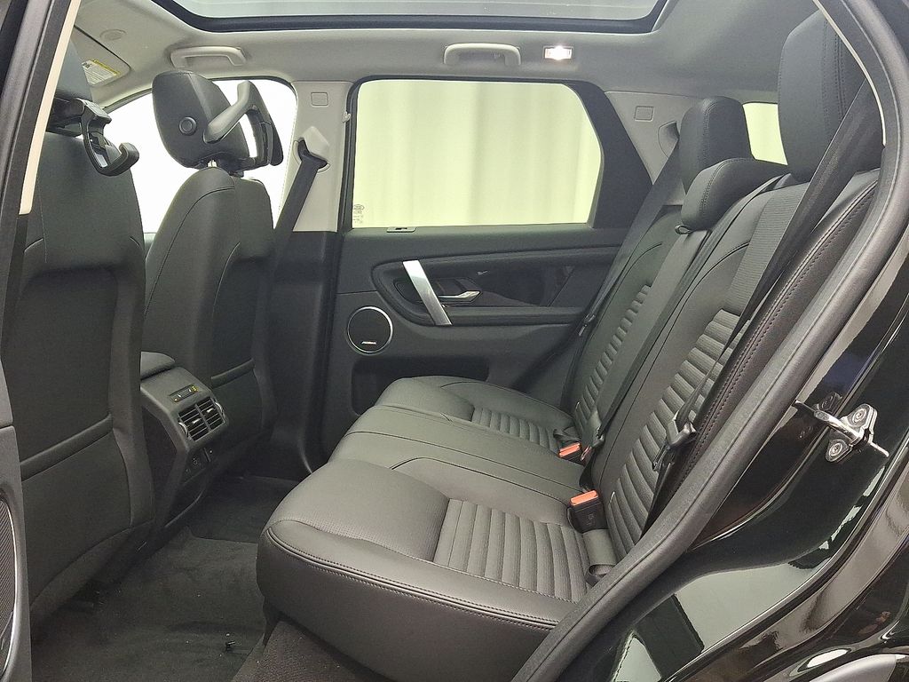 Thumbnail: 2025 Land Rover Discovery Sport - 6