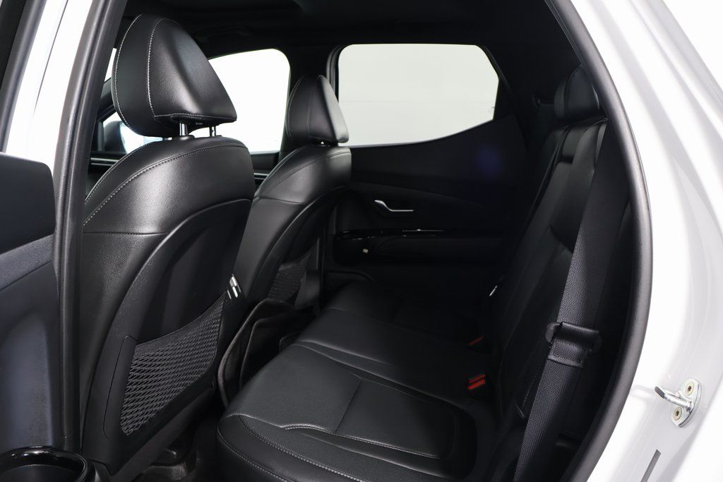 Thumbnail: 2023 Hyundai Santa Cruz - 11