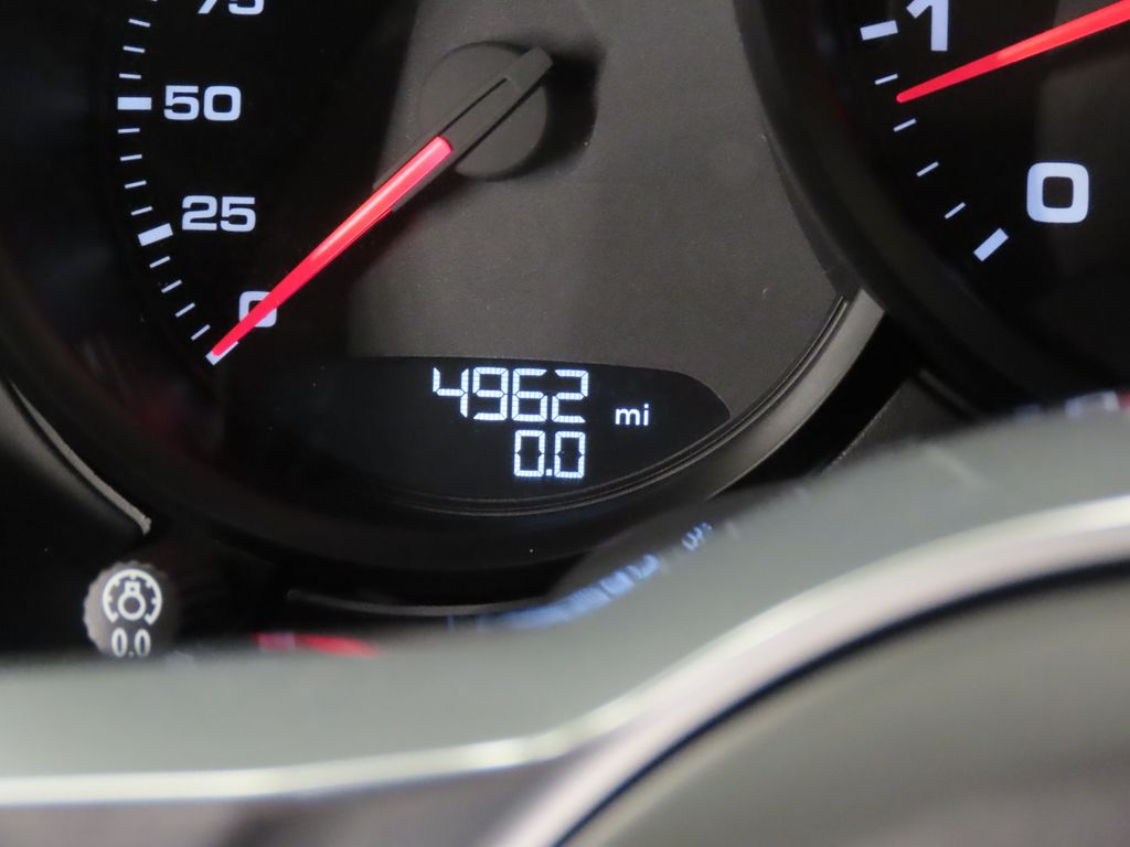 Thumbnail: 2025 Porsche 718 Cayman - 17