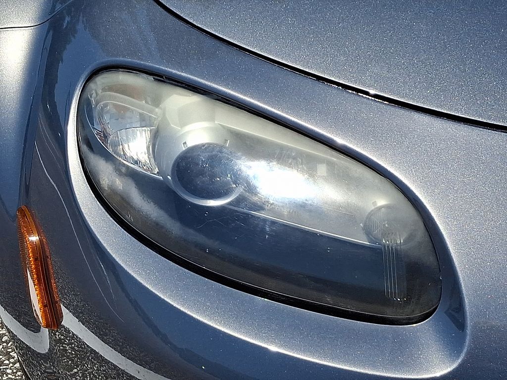 Thumbnail: 2006 Mazda MX-5 Miata - 4