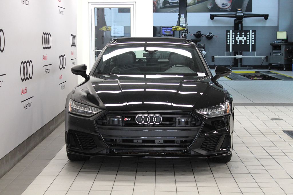 Thumbnail: 2022 Audi S7 - 9