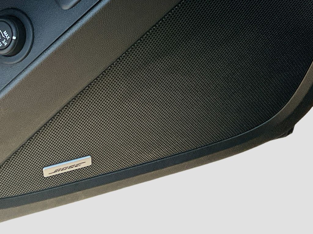 Used 2021 Black Chevrolet Premier image 19