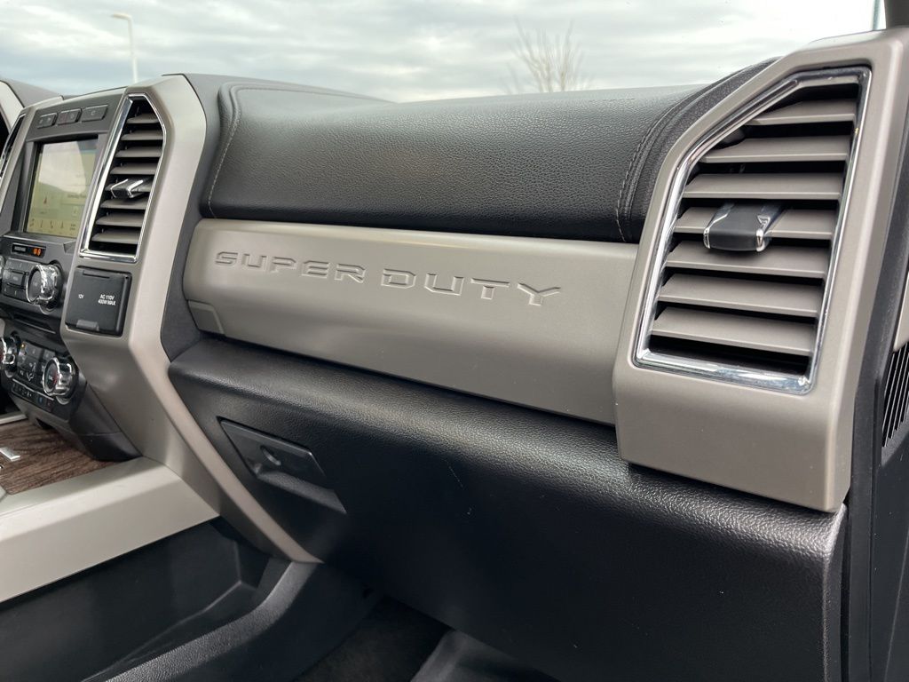 Thumbnail: 2017 Ford Econoline - 32