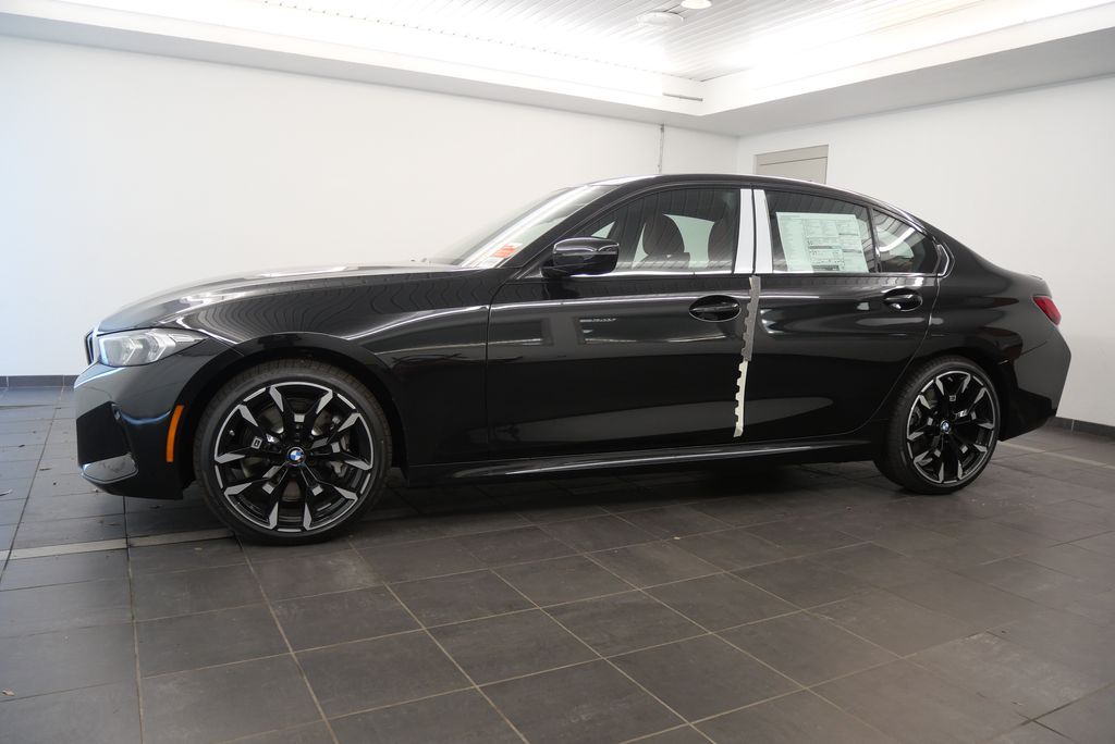 2025 BMW 3 Series 330i 2