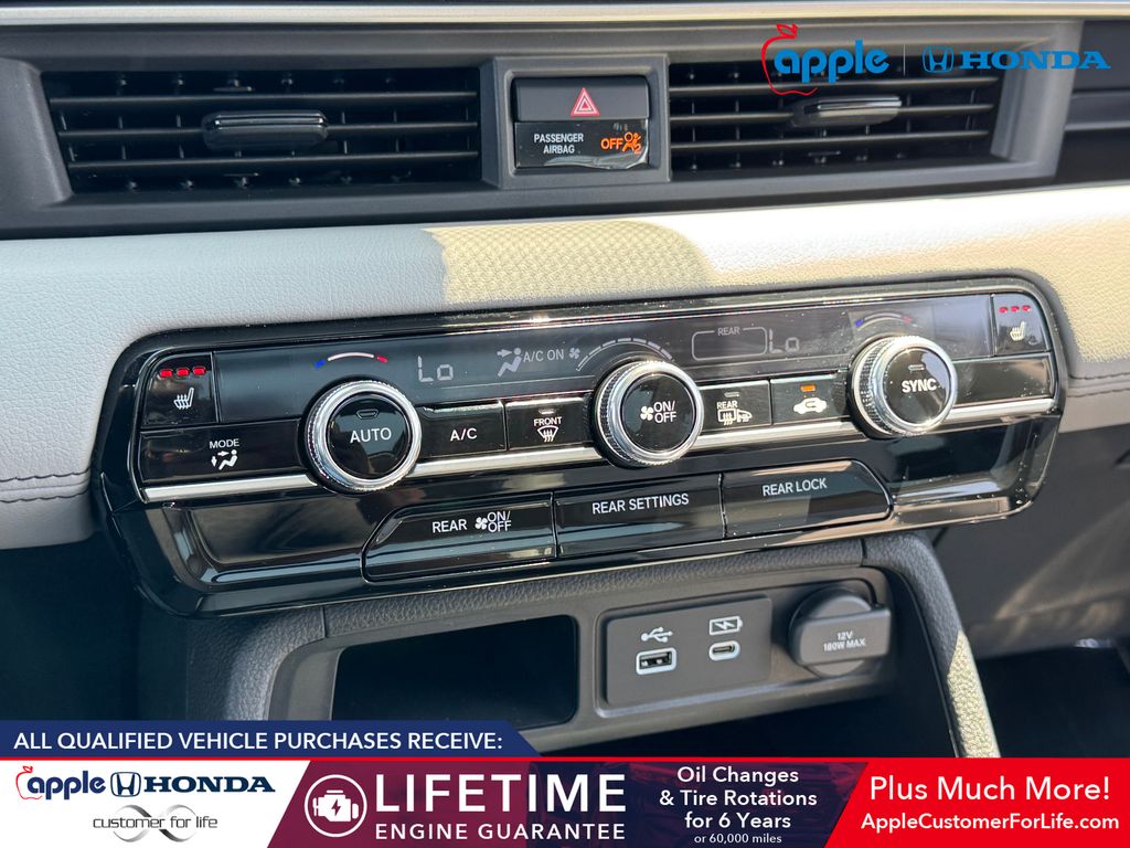 2025 Honda Pilot Touring