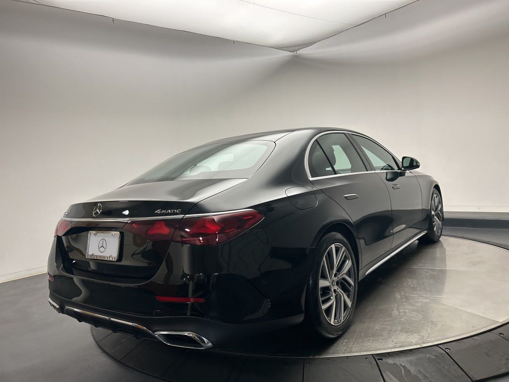 Thumbnail: 2025 Mercedes-Benz E-Class - 7