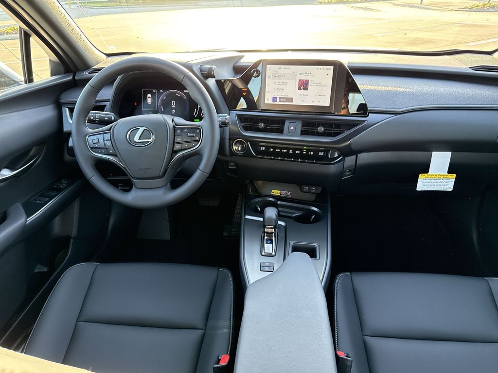 Thumbnail: 2026 Lexus UX - 19