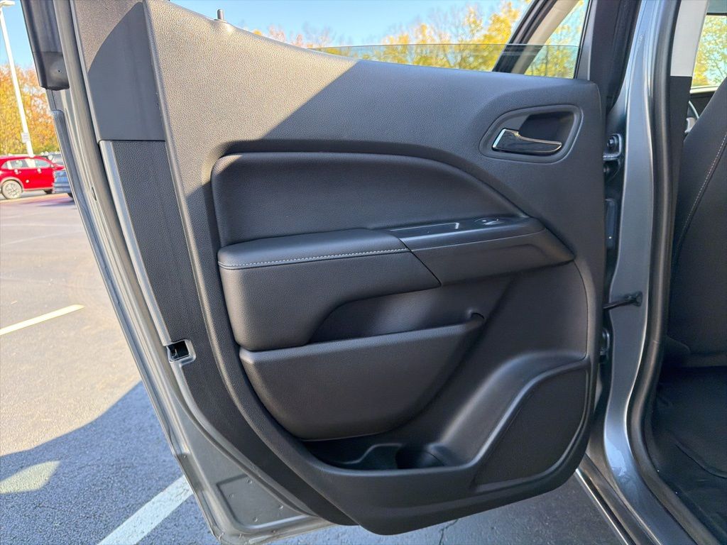 Thumbnail: 2022 GMC Canyon - 19