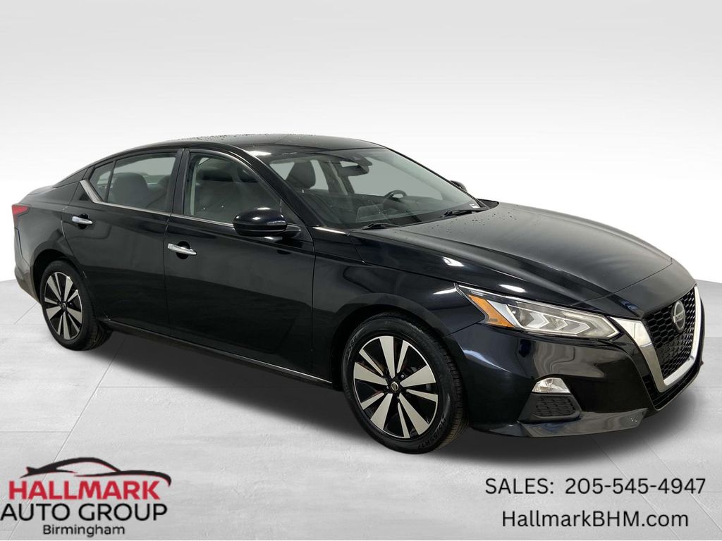 2021 Nissan Altima 2.5 SV