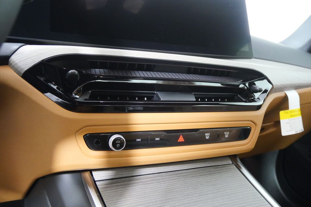 Thumbnail: 2026 BMW 3 Series - 20