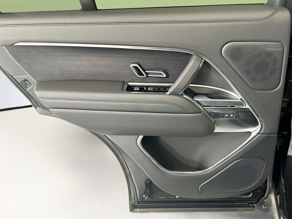 Thumbnail: 2026 Land Rover Range Rover - 25