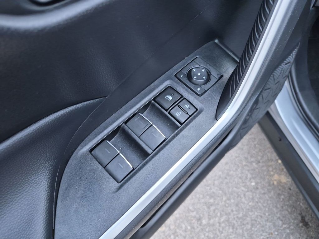 Used Car 2023 Toyota Rav4  Xle For Sale Under $30,000 In Austin, Texas