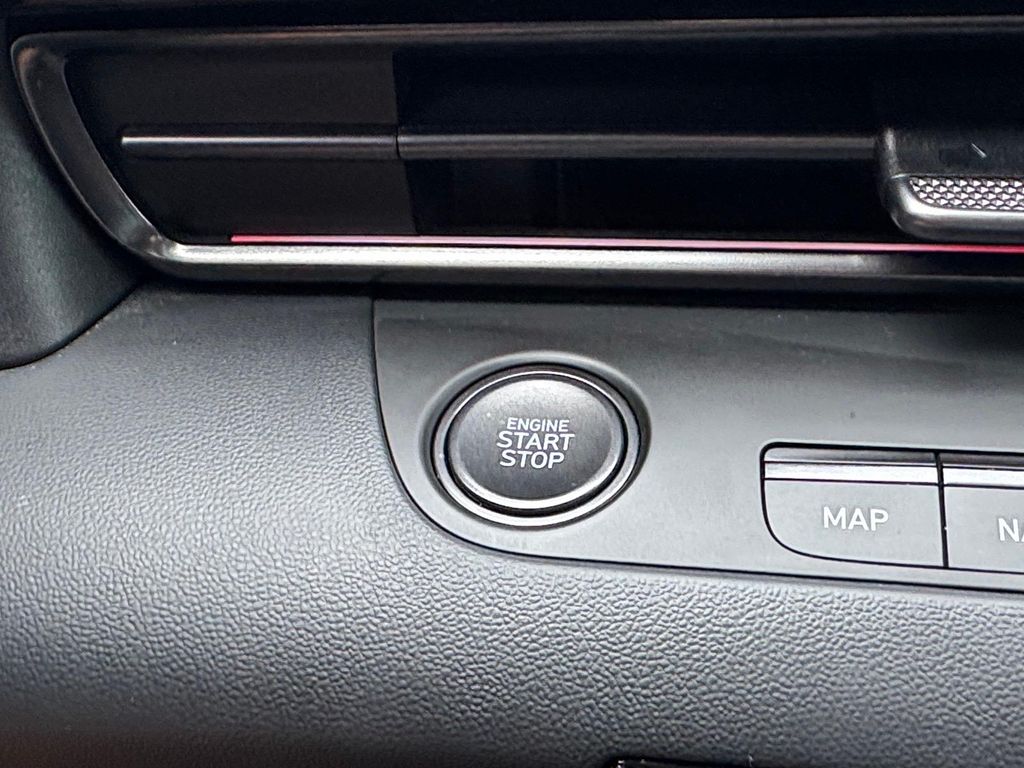 Used 2023 Cyber Gray Hyundai Base image 18