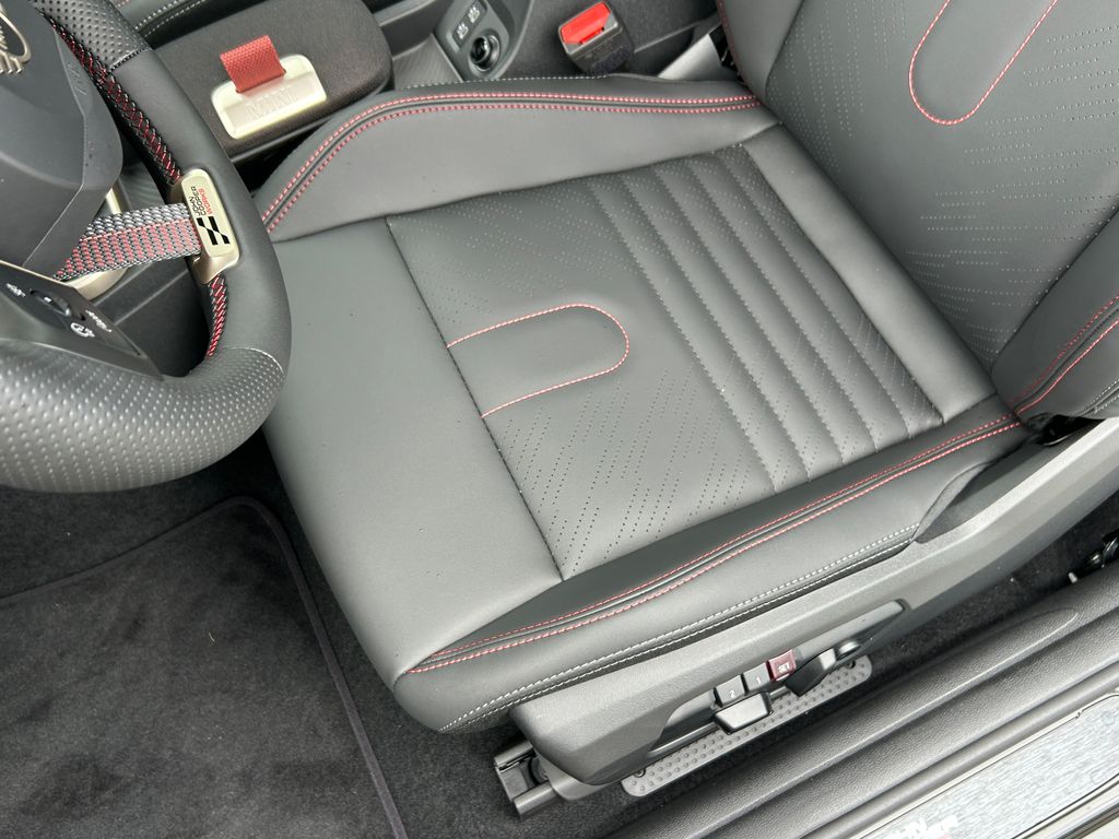 Thumbnail: 2026 MINI Cooper Convertible - 15