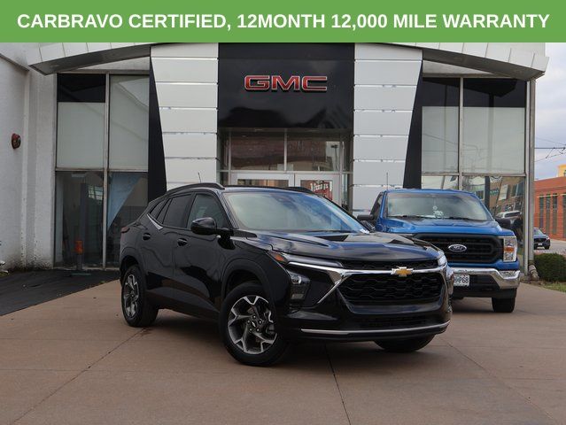 Mosaic Black Metallic 2025 Chevrolet Trax LT FWD SUV / Crossover Front-Wheel Drive 6-Speed Automatic