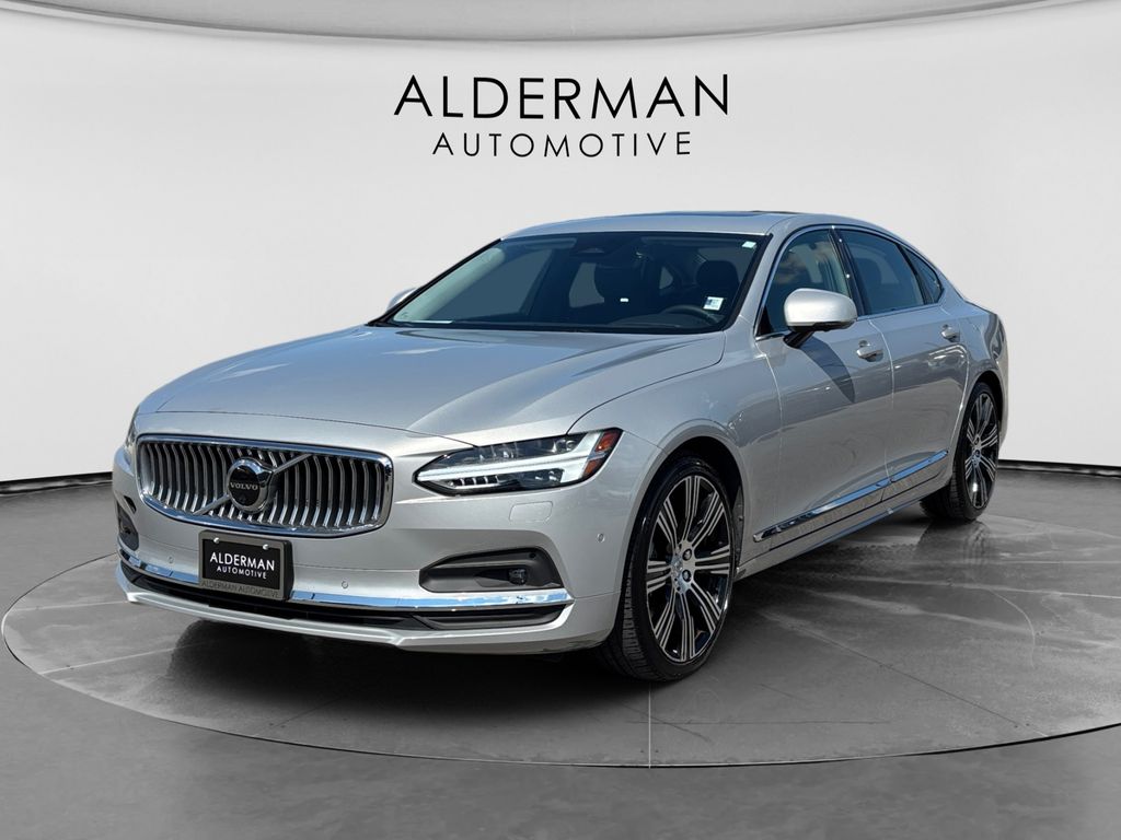 Silver Dawn Metallic 2023 Volvo S90 Sedan All-Wheel Drive Automatic