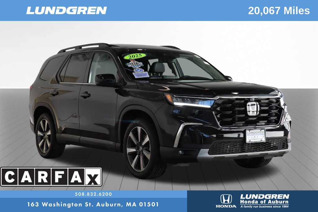 2025 Honda Pilot Elite's photo