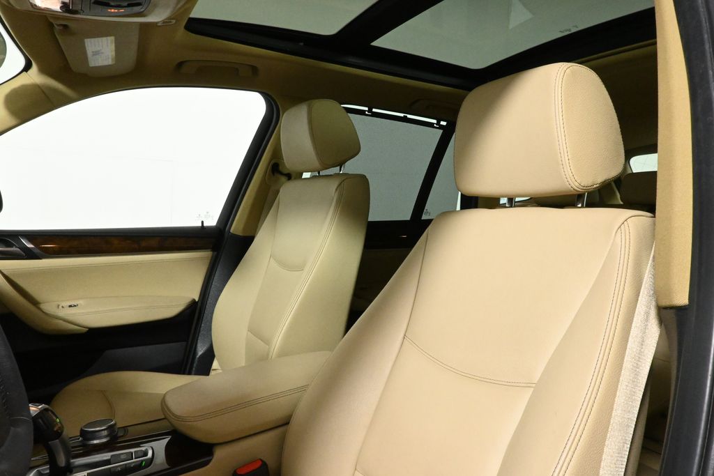 Thumbnail: 2017 BMW X3 - 15