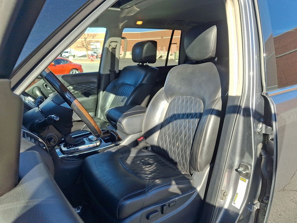 Thumbnail: 2018 INFINITI QX80 - 13