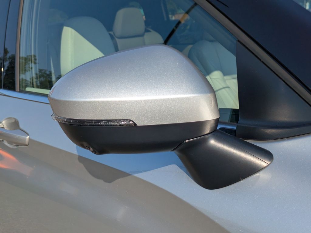 New 2025 Mitsubishi Outlander PHEV SUV