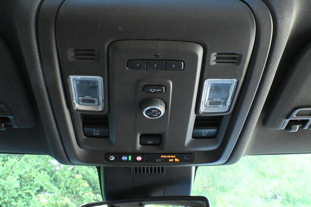 Thumbnail: 2023 Chevrolet Tahoe - 22