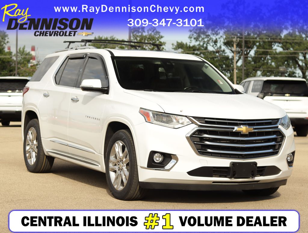Summit White 2018 Chevrolet Traverse SUV / Crossover Four-Wheel Drive 9-Speed Automatic