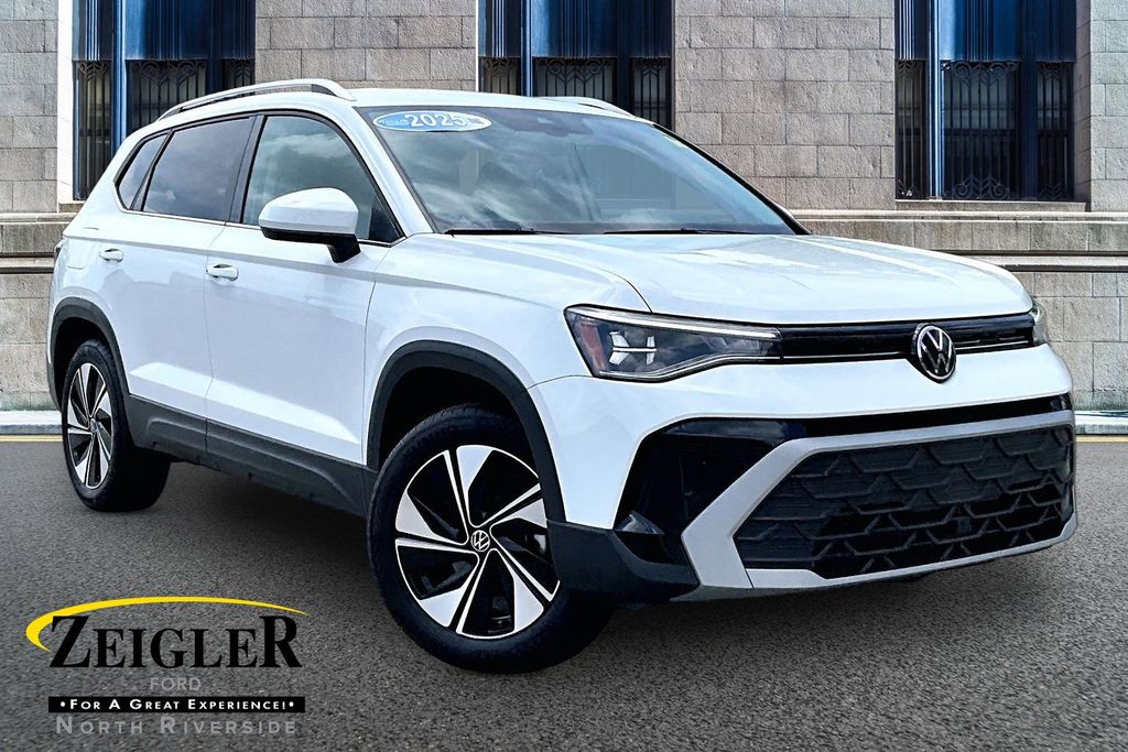 2025 Volkswagen Taos 1.5T SE