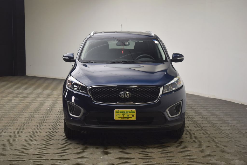 used 2016 Kia Sorento car, priced at $8,000