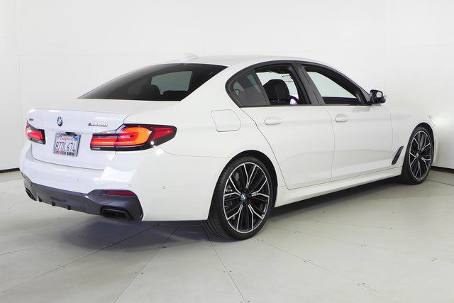 2022 BMW 5 Series M550i xDrive 7