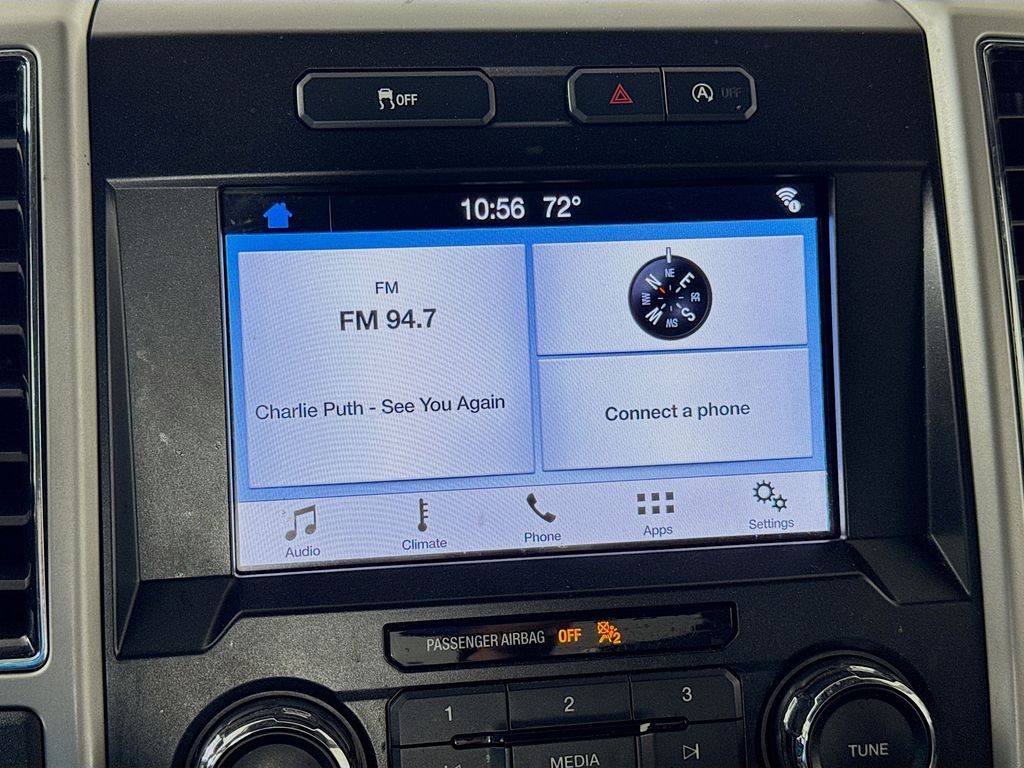 2019 Ford F-150 Lariat 15