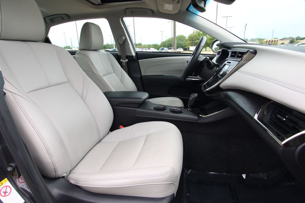 Used 2018 Toyota Avalon Sedan