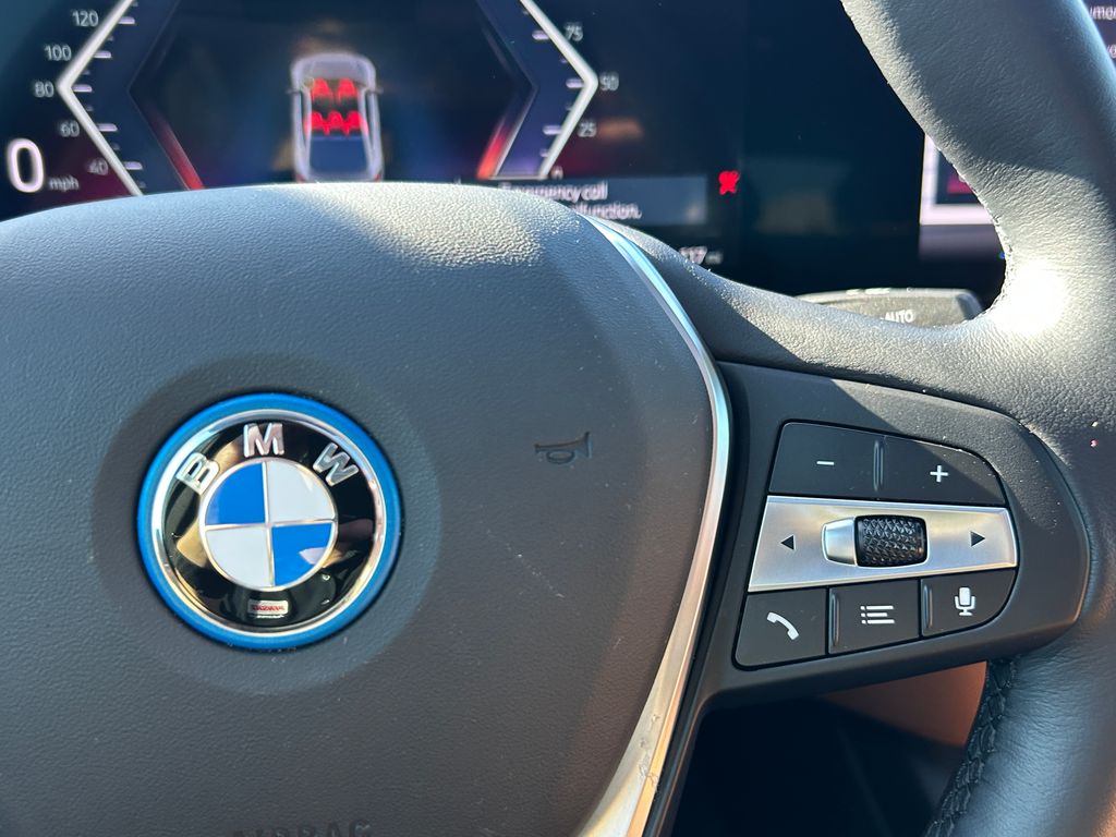 Thumbnail: 2024 BMW i4 - 20
