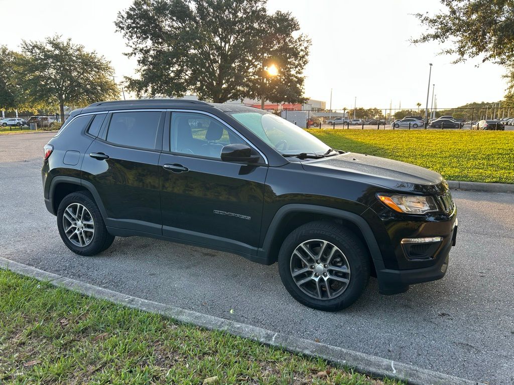 Thumbnail: 2020 Jeep Compass - 7
