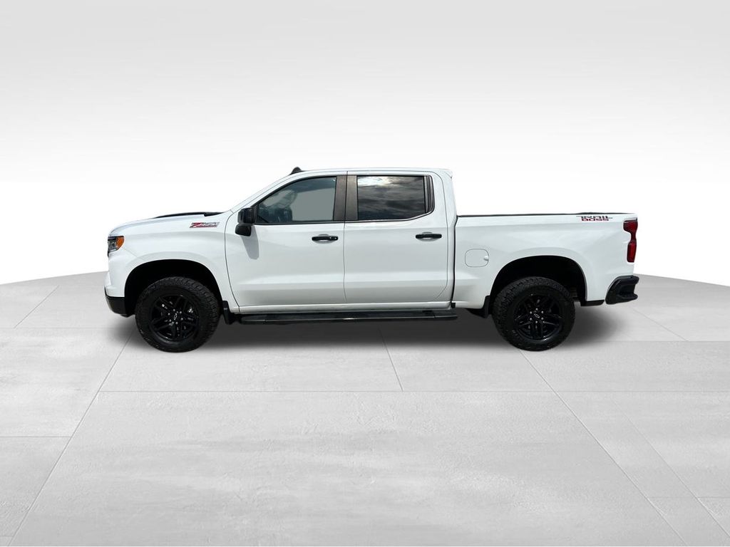 2023 Summit White Chevrolet Silverado 1500 LT Trail Boss 4X4 Truck