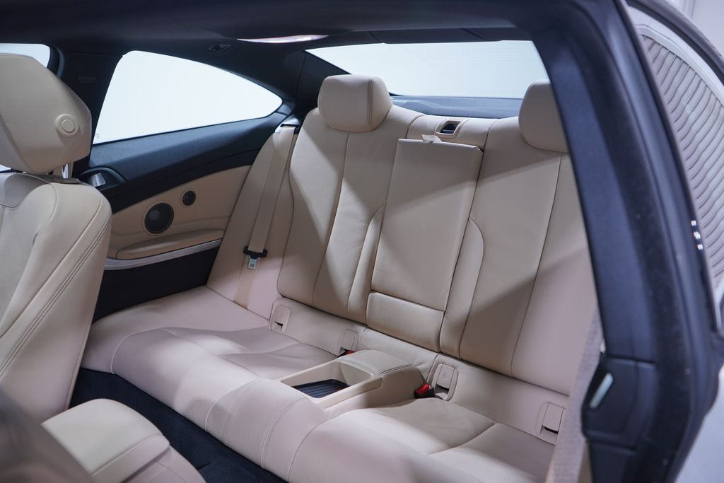 Thumbnail: 2020 BMW 4 Series - 9