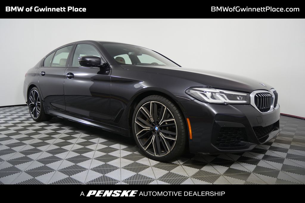 2022 BMW 5 Series 530i Hero Image
