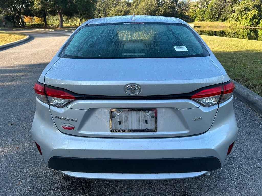 Thumbnail: 2022 Toyota Corolla - 4