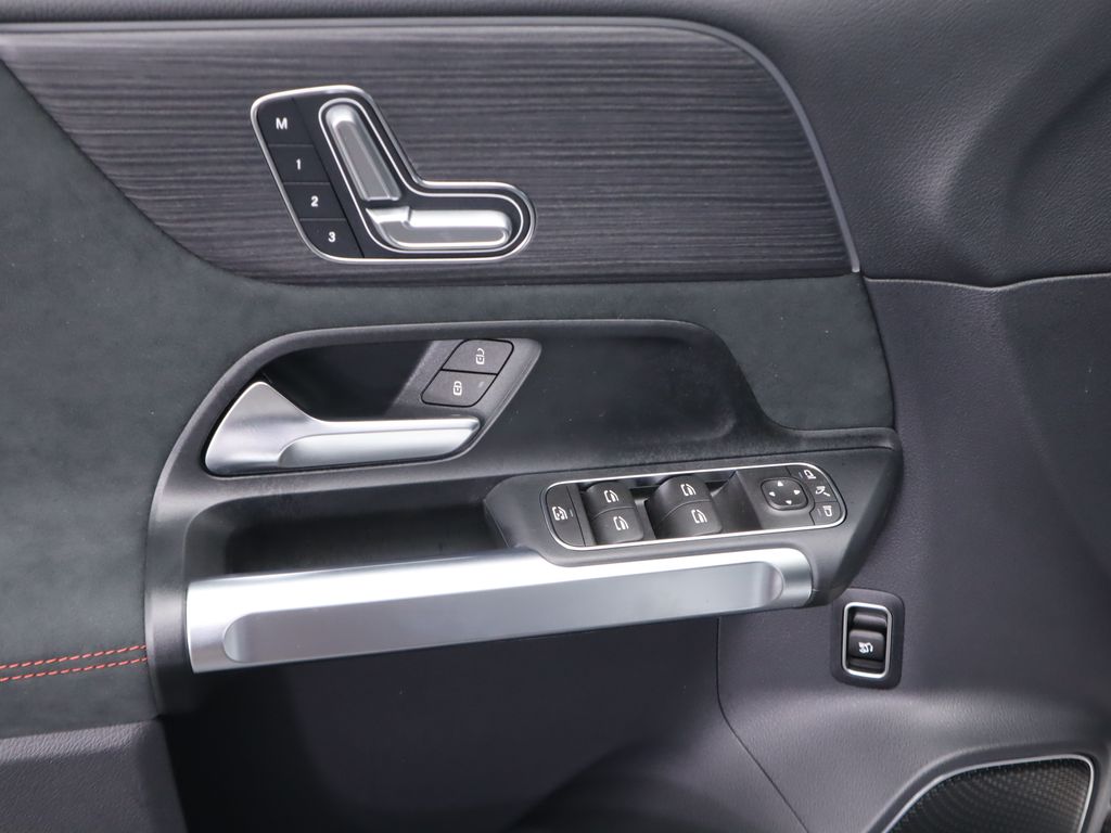 2024 Mercedes-Benz EQB 250+ 26